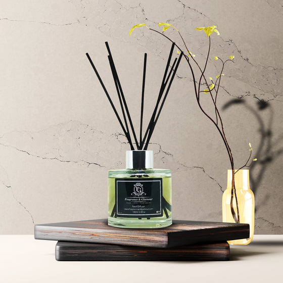 No 813 Reed Diffuser Inspired by Myrrh and Tonka